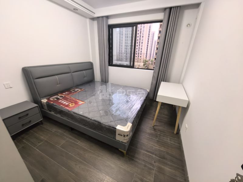 团欣嘉苑18086719卧室图2