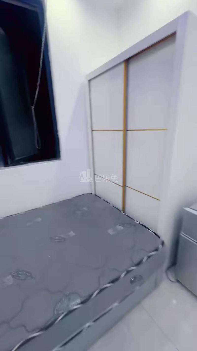 品文府18087855周边环境图0