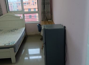 水清年华臻景苑 