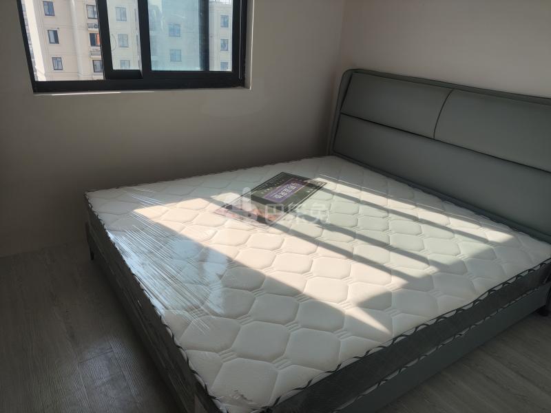 良景佳苑18102598卧室图0