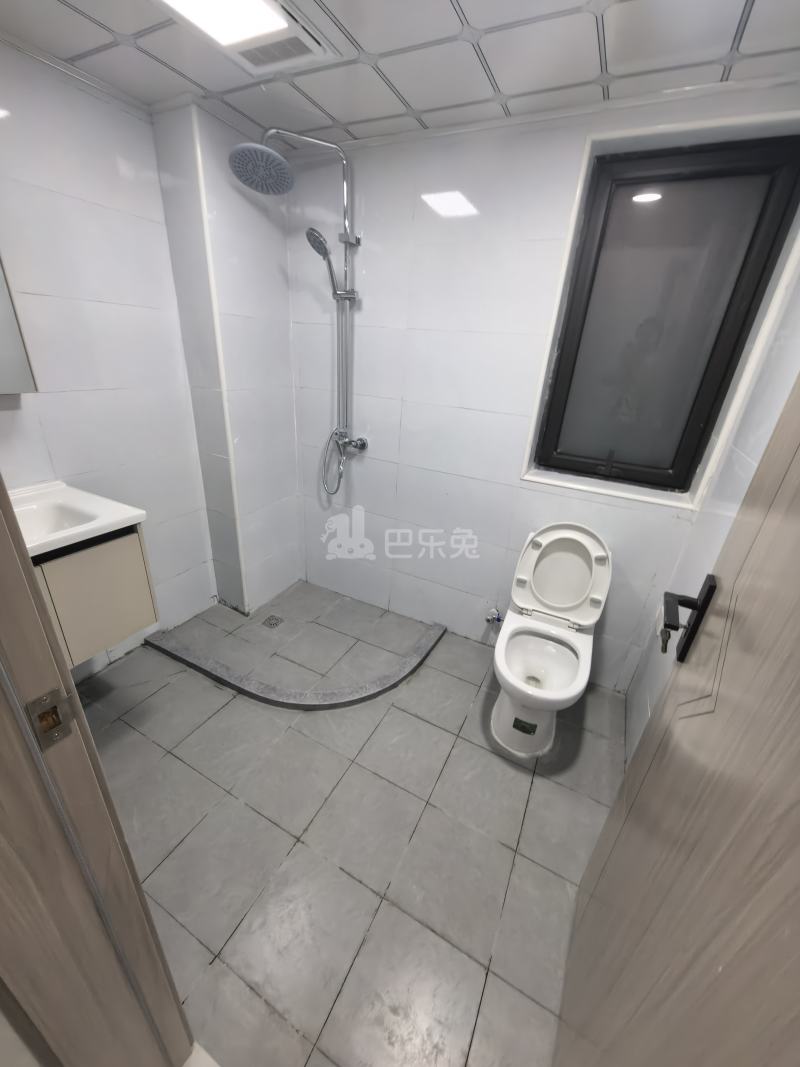 团欣嘉苑18125394卫生间图5