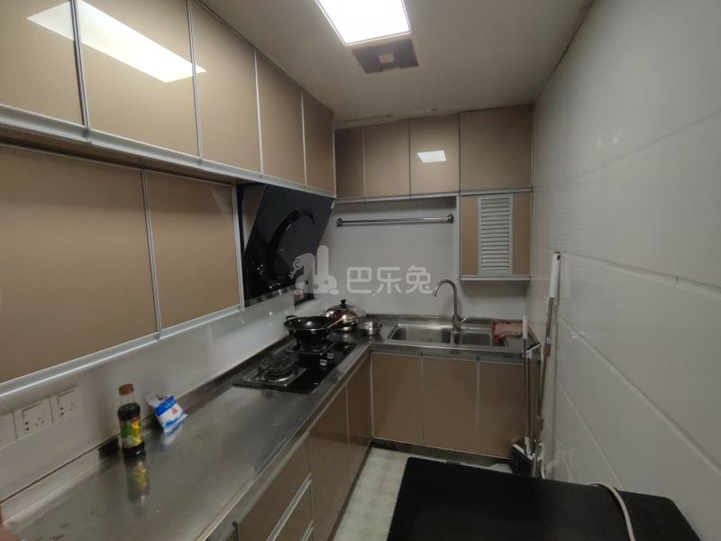 滨江小区（天钥桥南路1199弄）18125534厨房图4