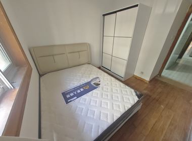 滨江小区（天钥桥南路1199弄） 