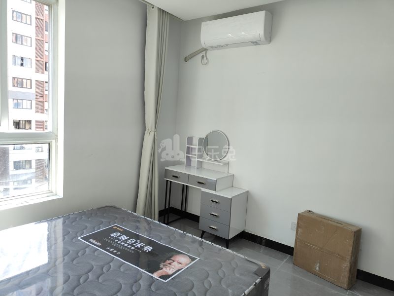 枫树林景苑南区18128935卧室图3