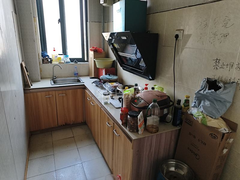 崧泽华城德康雅苑1812386厨房图4