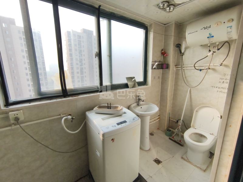 崧泽华城德康雅苑1812386卫生间图7