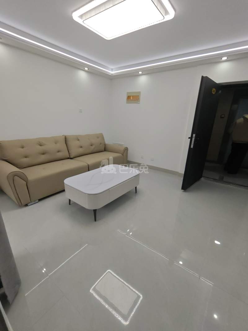 良景佳苑18130624卧室图2