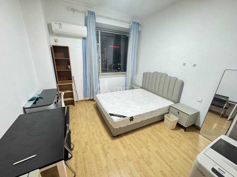 新青年广场18158372周边环境图0