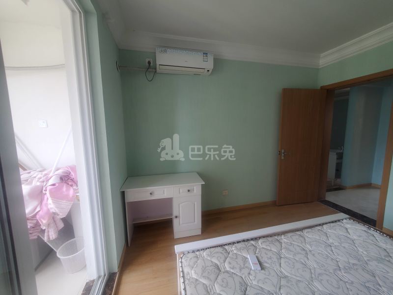 鹤沙航城汇善嘉苑1815445卧室图2