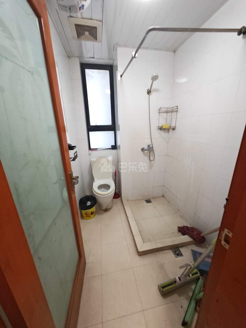 吉联大厦18165479卫生间图6