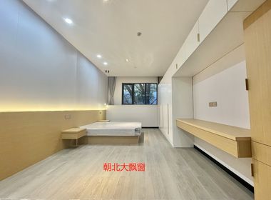 彩虹小居（淞沪路店） 1室0厅1卫