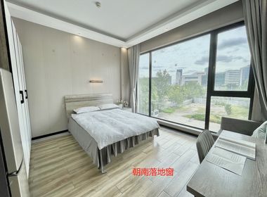 彩虹小居（淞沪路店） 1室0厅1卫