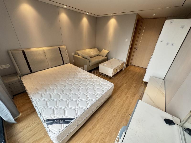 龙湖紫金上城18174443周边环境图3