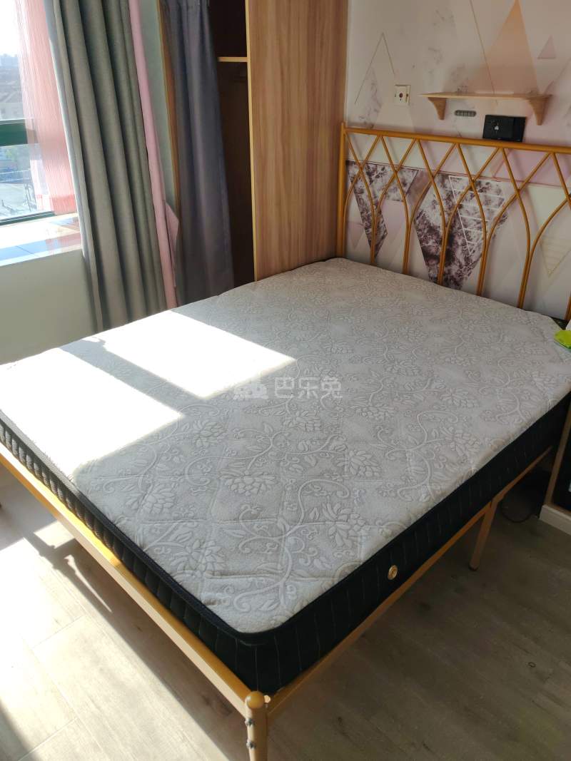 剑河家苑18190985卧室图2