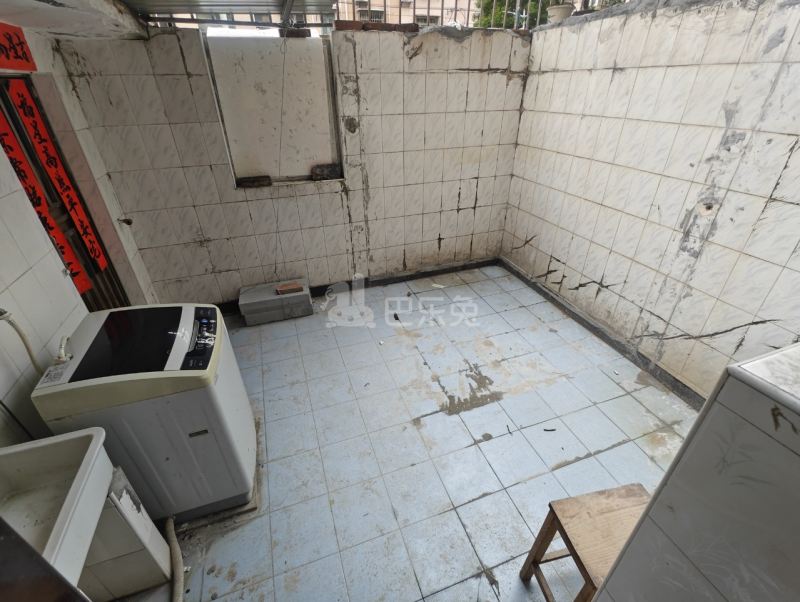 逸仙二村北区（国权北路290弄）18197638周边环境图4