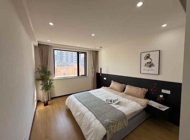 东方龙苑 2室2厅2卫