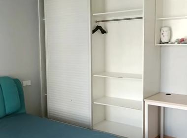 新白马公寓 1室1厅1卫