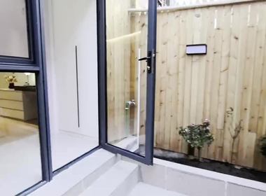 蓝高小区（蓝村路30弄） 