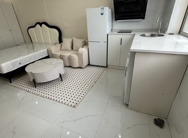 海防新村 1室1厅1卫