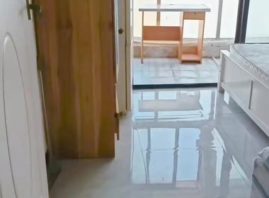 飘鹰锦和花园1期 