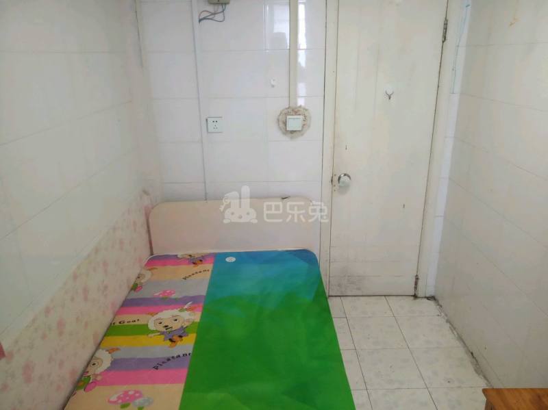 浩城华苑1821816卧室图0