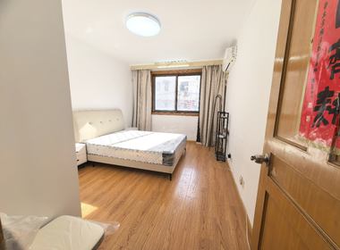 虹桥路959弄小区 2室1厅1卫