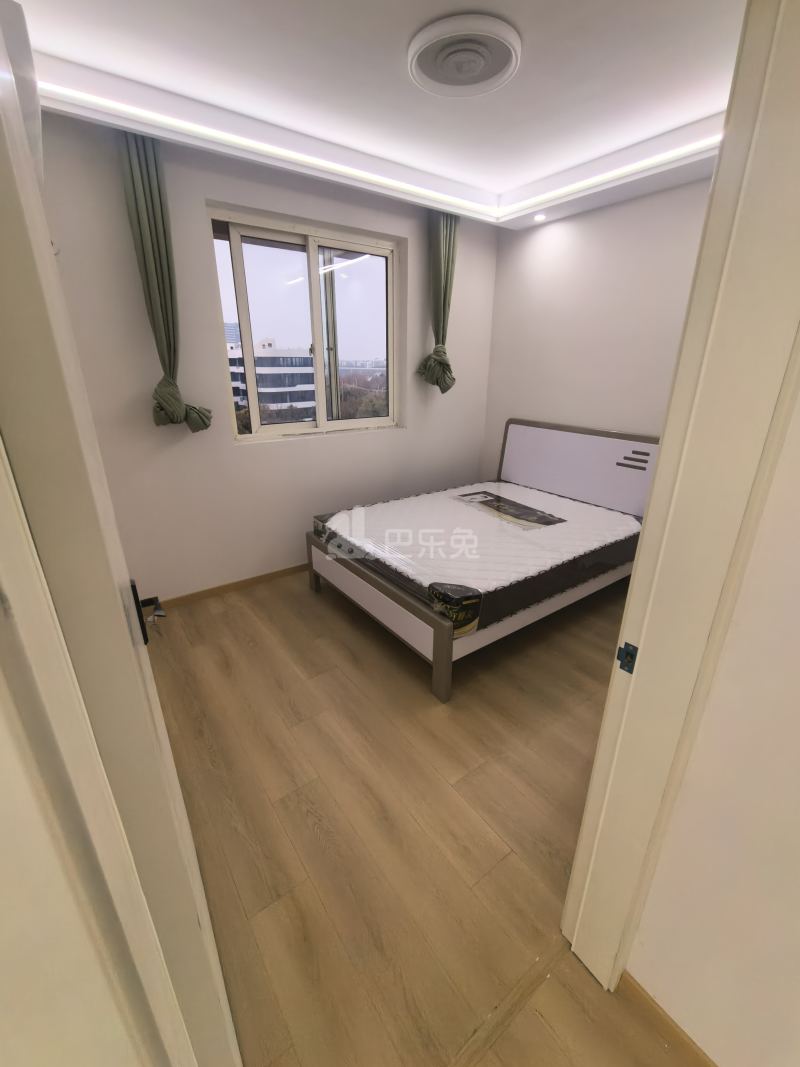 美罗家园罗翔苑18224428卧室图3