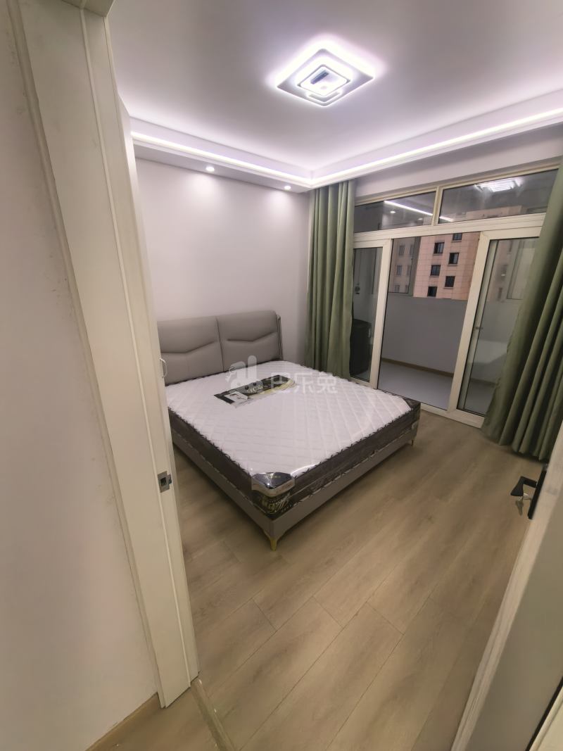 美罗家园罗翔苑18224428卧室图1