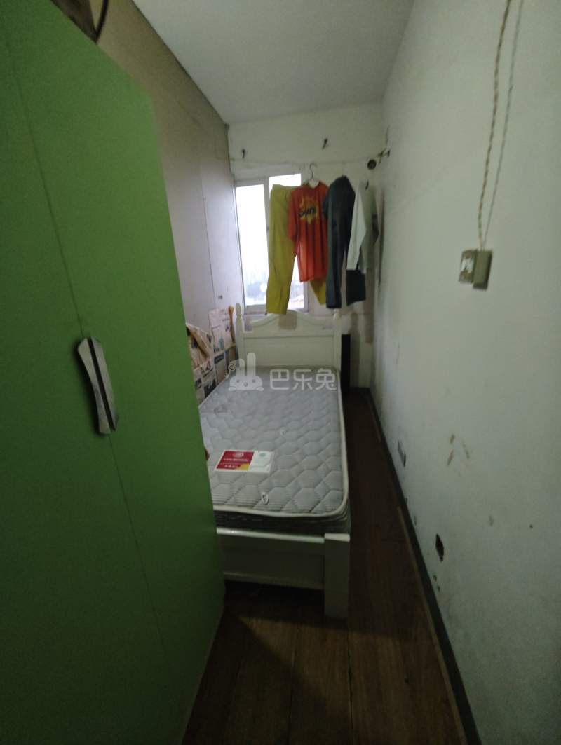 邻里苑1822024卧室图3