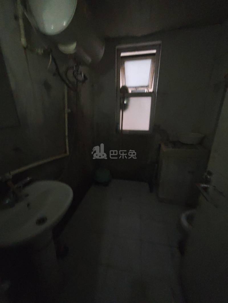 邻里苑1822024卫生间图4