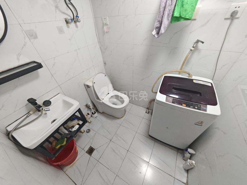 共康公寓1822942卫生间图4