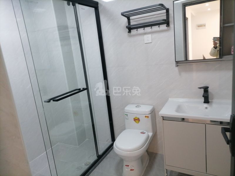 航宏景庭18232091卫生间图6