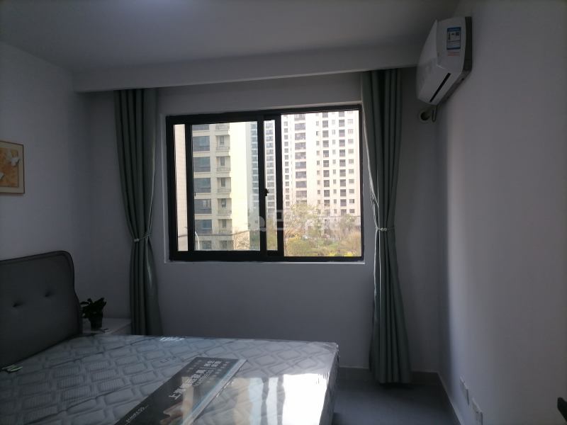 航宏景庭18232152卧室窗户图8