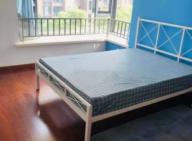 合生高尔夫公寓 