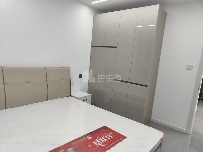 枫树林景苑北区18236386卧室图2