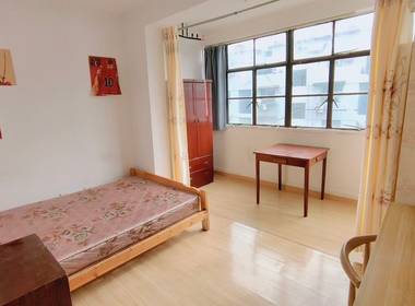 华东花苑（罗城路651弄） 