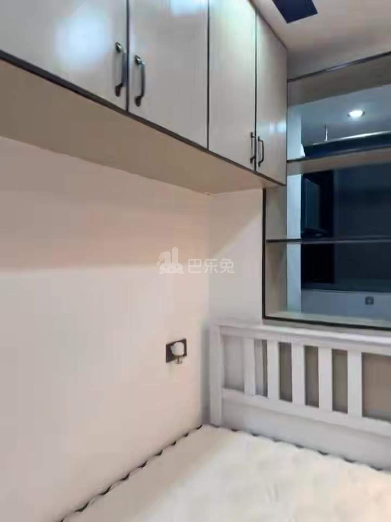 新和嘉苑18253281周边环境图0