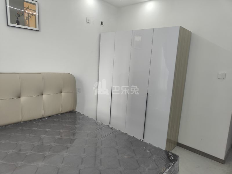 枫树林景苑北区18260271卧室图2