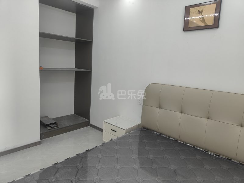 枫树林景苑北区18260271卧室图6