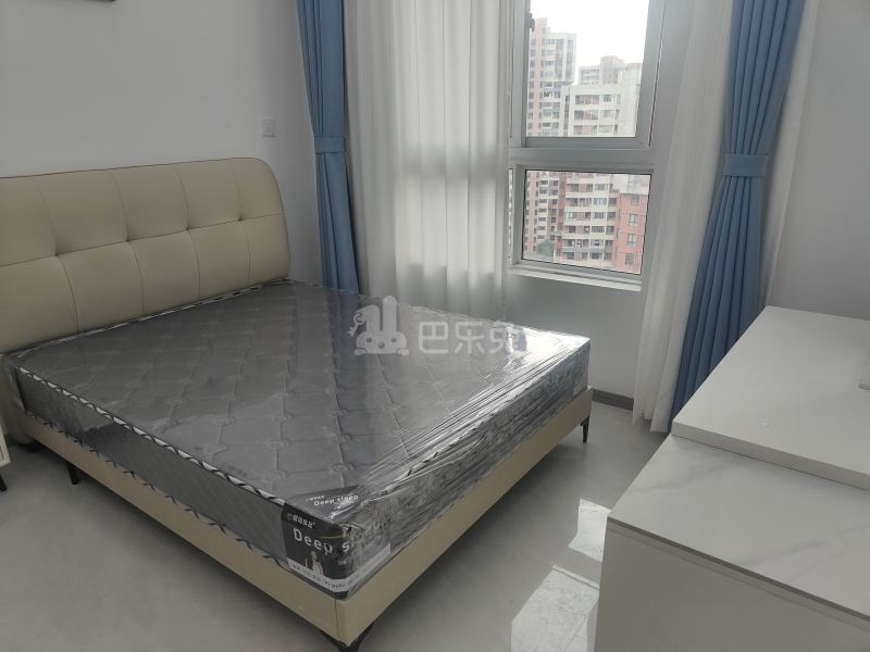 枫树林景苑北区18260271卧室图5