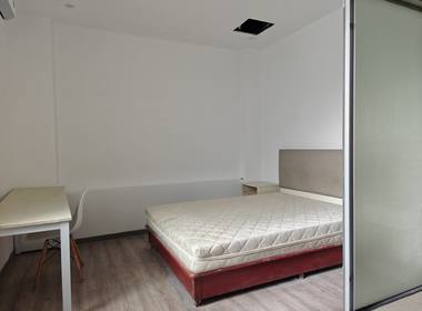 和睦新村 1室0厅1卫