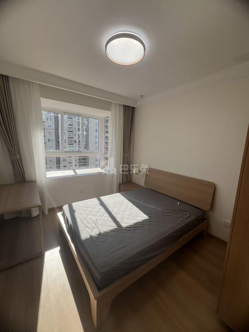 泾翔佳苑18269736客厅图0