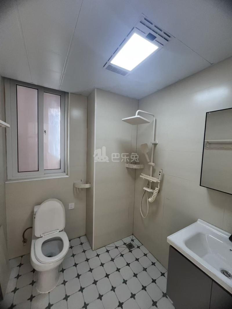 泾翔佳苑18269736客厅图6