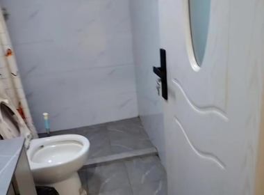 杨新路80弄小区 