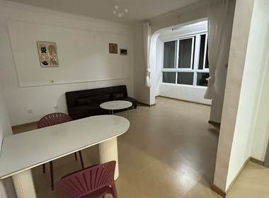 枫树林景苑南区 1室1厅1卫