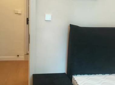 拾排里 1室1厅0卫