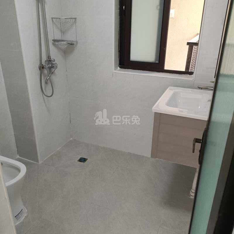 良景佳苑18300708卫生间图6