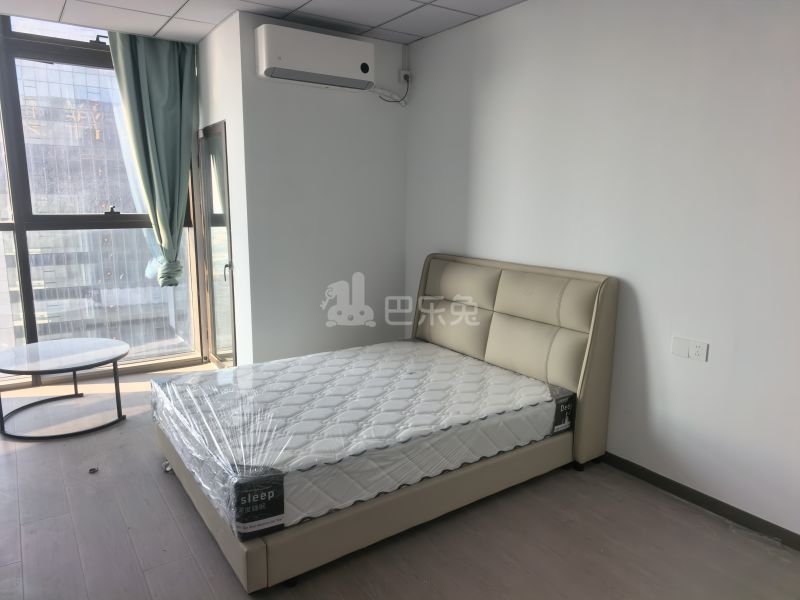 越洋国际18305318卧室图0