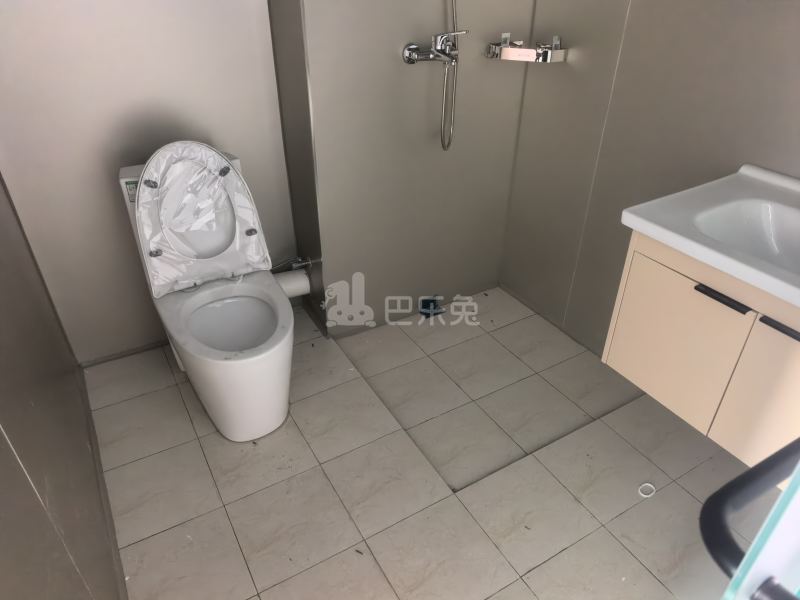 越洋国际18305318卫生间图4