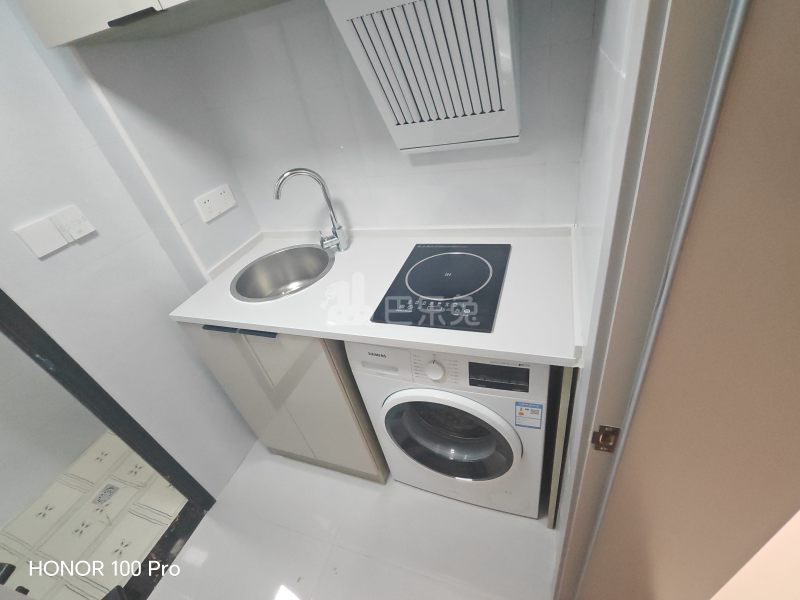 杨泰三村东区18305616厨房图4